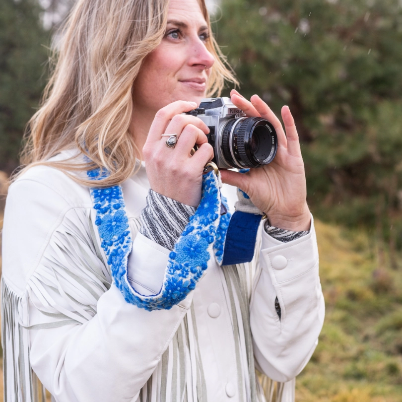 Sangle brodée - Jenny Krauss | Bleue